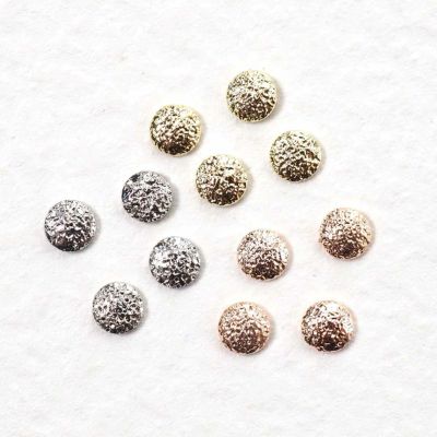 サンドスタッズラウンド 約2.0×2.0mm 約25個入り