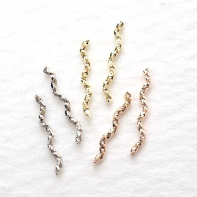 メタルパーツ デザインウェーブスティック  約0.8×9.5mm 約25個入り