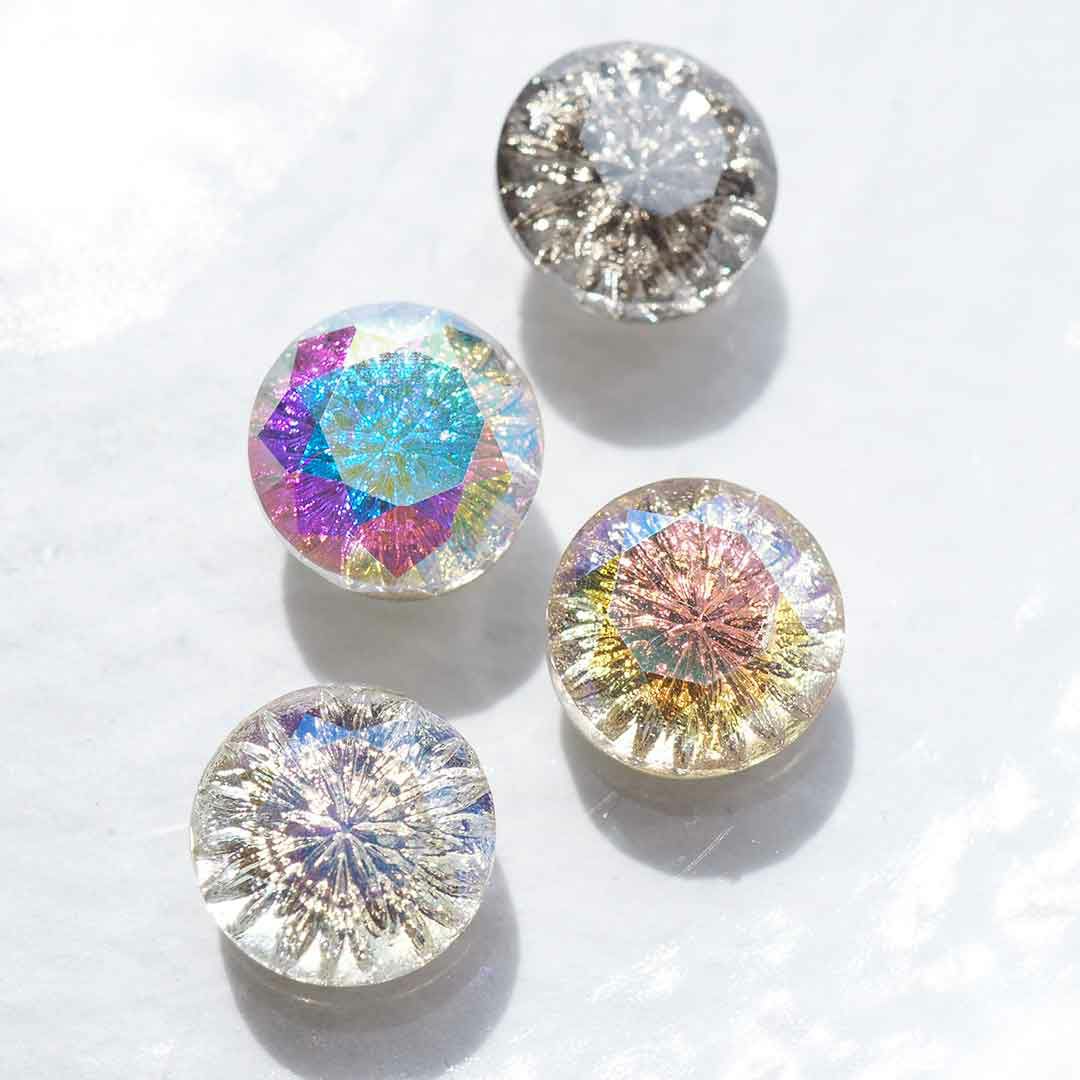 デザイン ガラスラインストーン フラットバック ラウンド カーブ付き 約8.0mm 3個入り