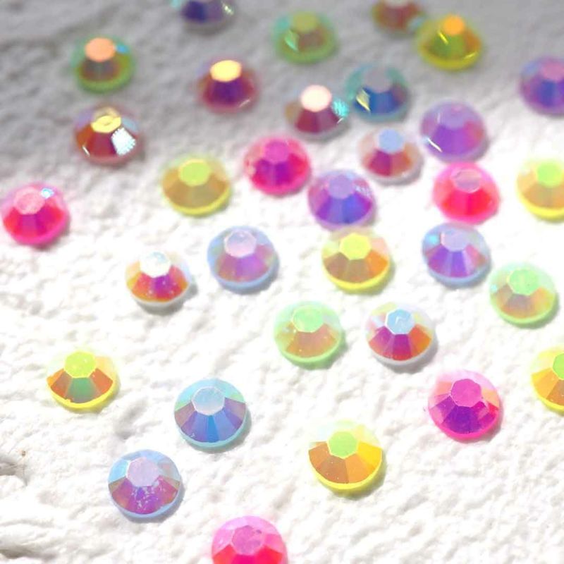 ラインストーン カラー フラットバックラウンド 樹脂 約3.0mm 約2g入り