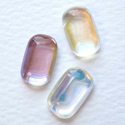 オーバルストーン　クリアオーロラ　5個入り　約7.9×13.0mm